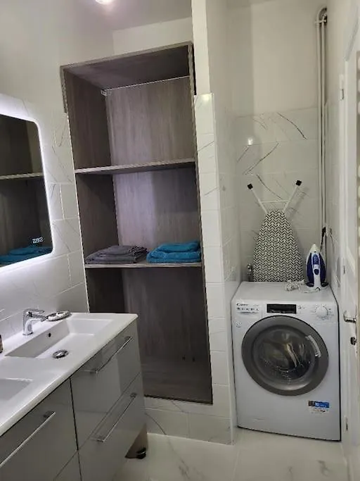 Apartment Porte Du Vieux Lyon 2, Le Long Du Quai