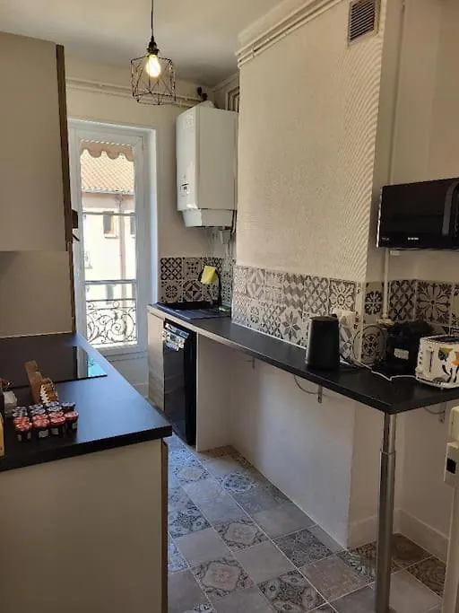 Appartement Porte Du Vieux Lyon 2, Le Long Du Quai France